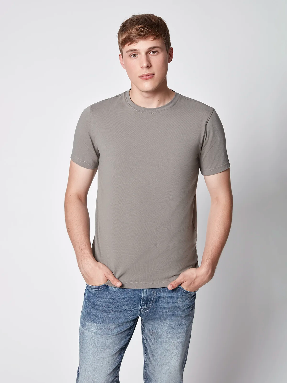 T-SHIRT À MANCHES COURTES EN COTON LIQUIDE POUR HOMME