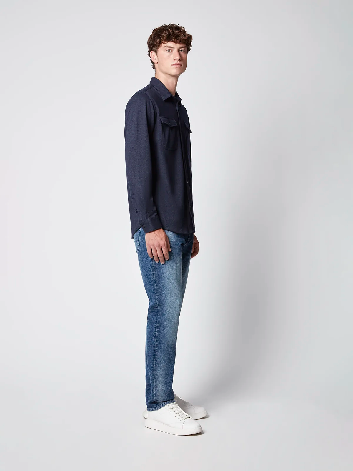 JEANS 5 POCHES À COUPE DROITE POUR HOMME