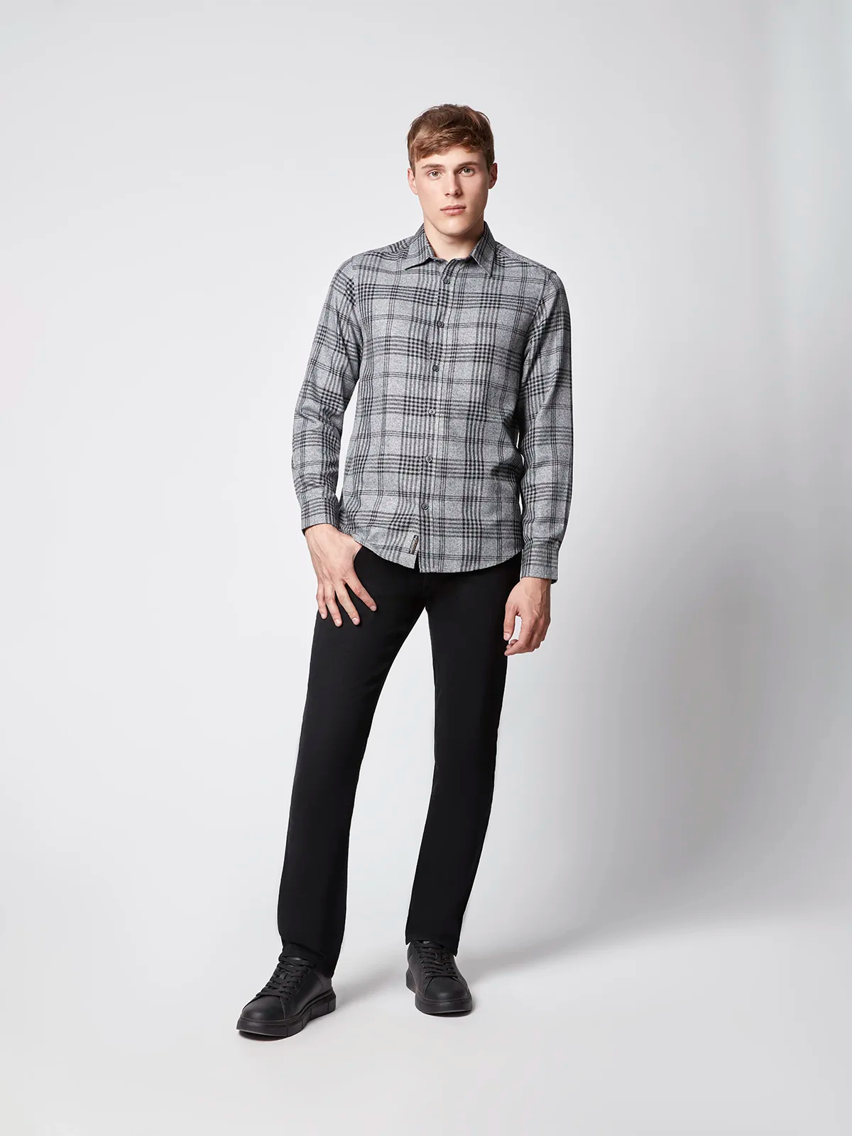 CHEMISE BOUTONNÉE À CARREAUX À MANCHES LONGUES POUR HOMME