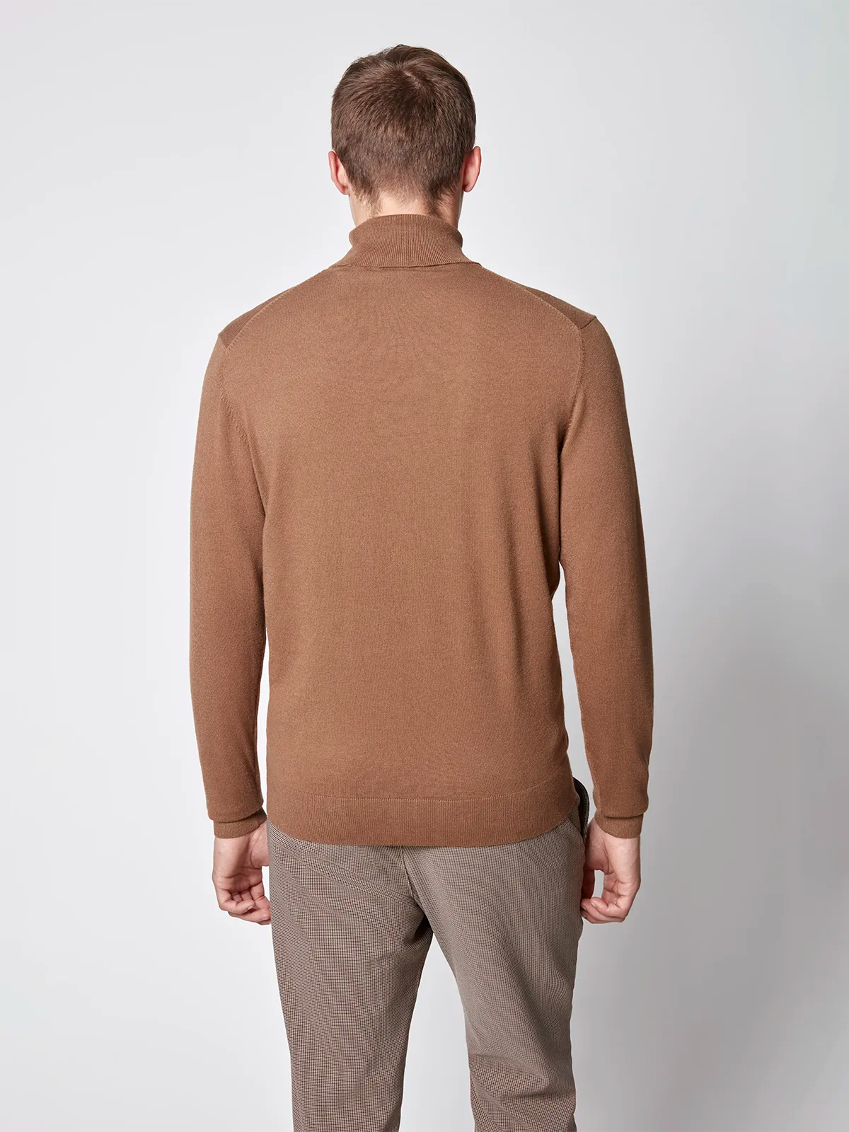 Pull à col roulé à manches longues pour homme