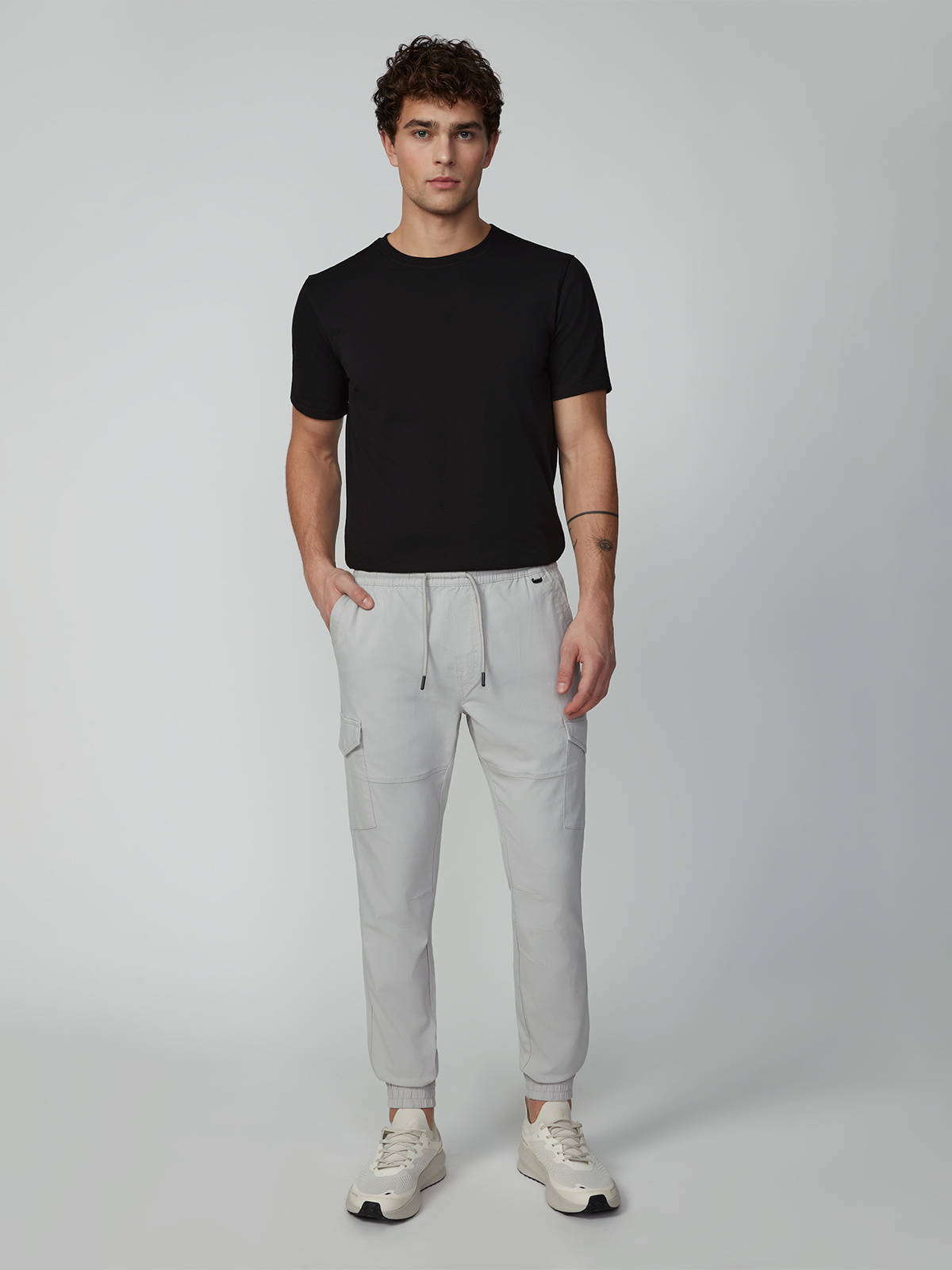 Men's Solid Bungee Cargo Jogger