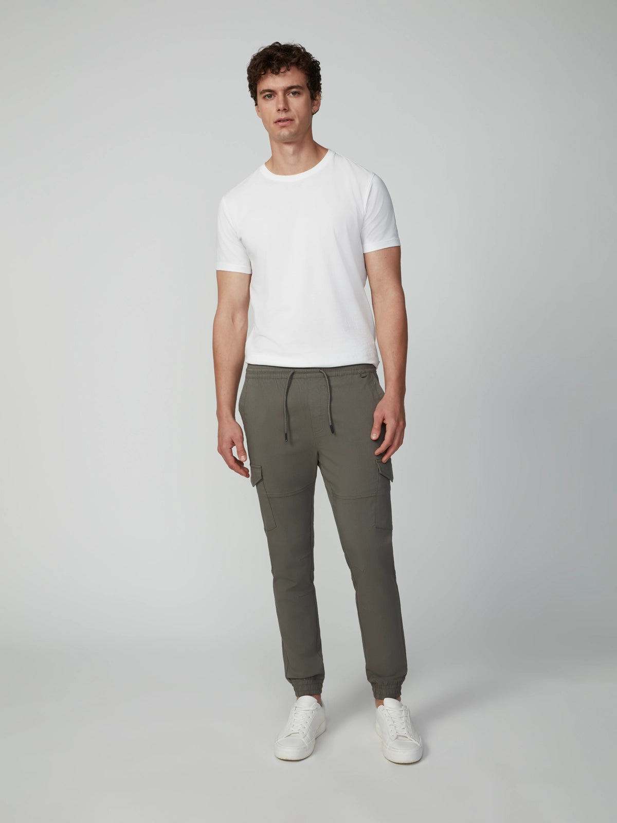 Men's Solid Bungee Cargo Jogger