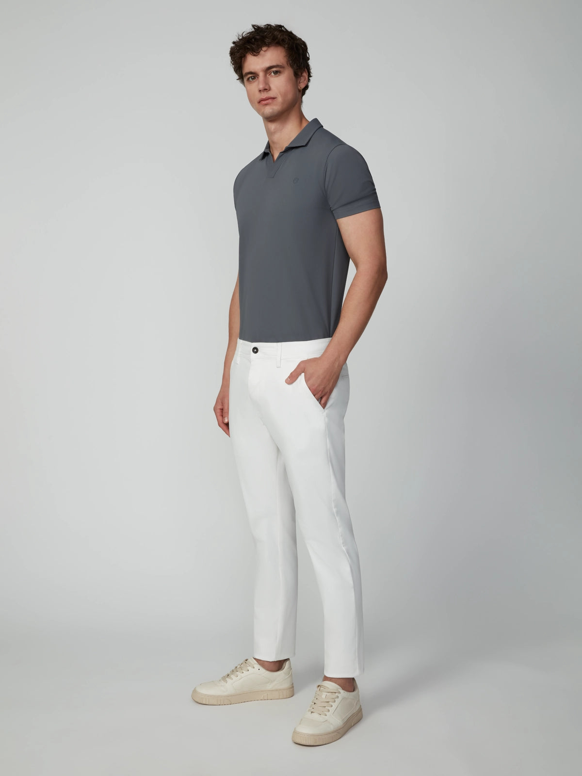 Men's Chino Signature Woven Pant