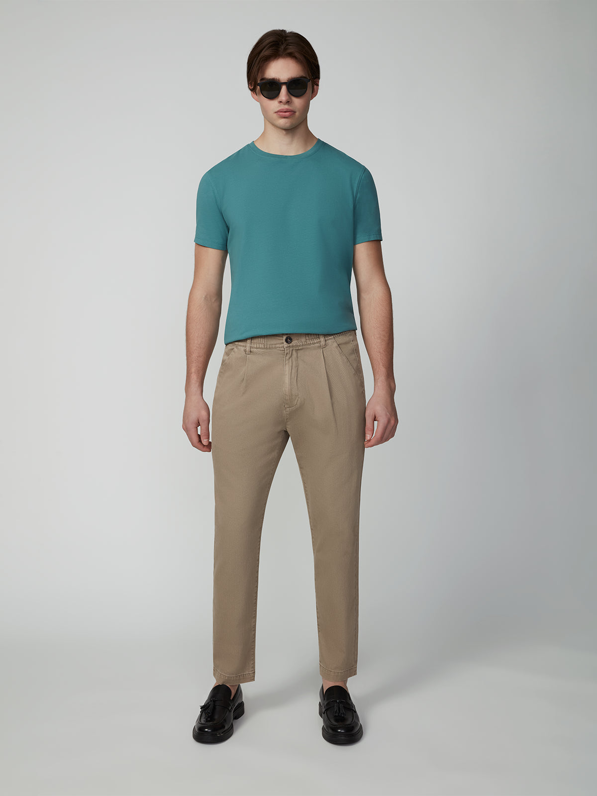 Pantalon décontracté à plis pour homme