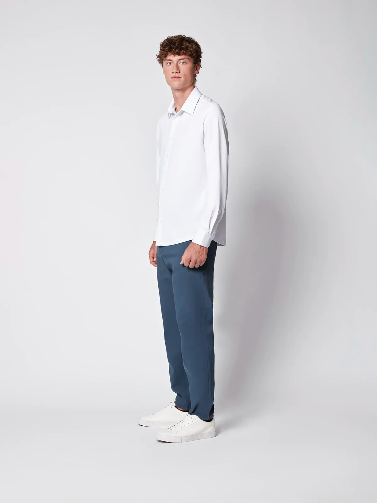 Men's Bungee Relaxed Chino Pant