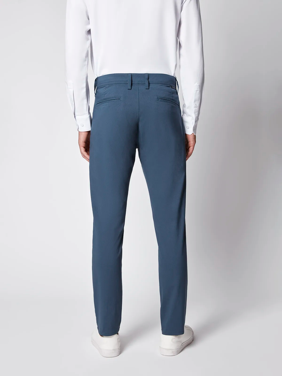 Men's Bungee Relaxed Chino Pant