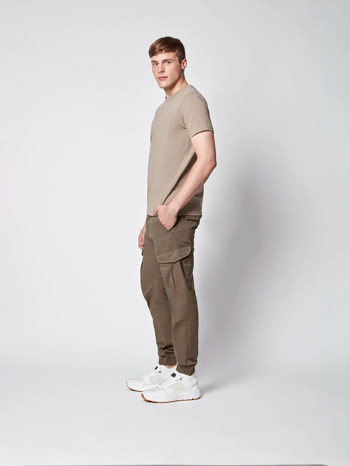 Men’s Canvas Bungee Pull-on Cargo Jogger